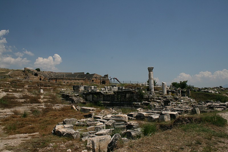  Gli scavi hanno permesso di riconoscere limpianto urbano di Hierapolis, riferibile probabilmente ad et ellenistica, 